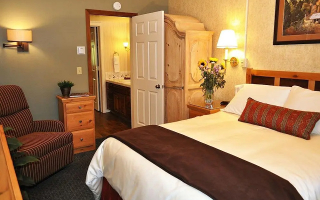 photo 4 of GetAways at Olympic Village Inn