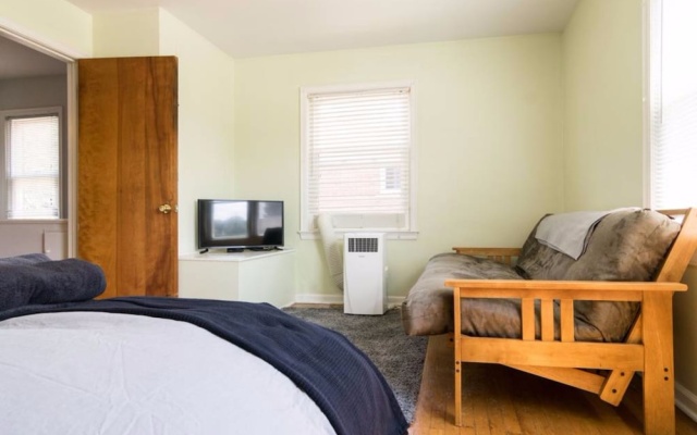 photo 4 of One West Stadium Bungalow