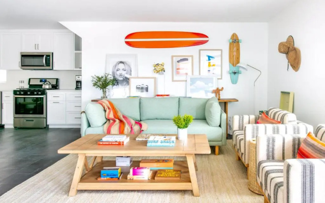 photo 2 of O'neill I by Avantstay Coastal Paradise Steps From Beach Modern Decor