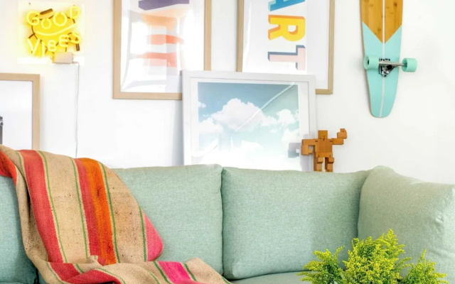 photo 3 of O'neill I by Avantstay Coastal Paradise Steps From Beach Modern Decor