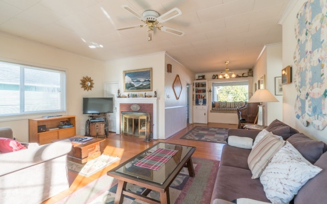 photo 4 of Orca Beach House