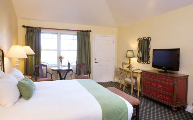photo 5 of Oregon Garden Resort