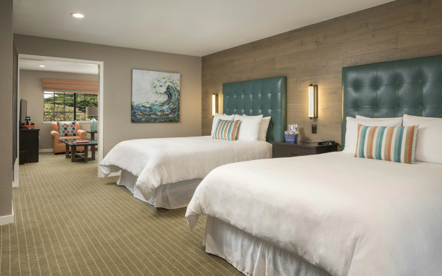 photo 2 of Wave Street Inn