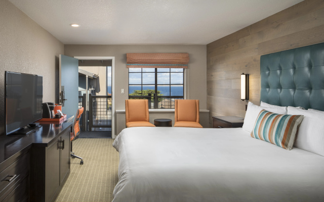 photo 4 of Wave Street Inn