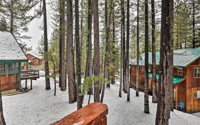 photo 3 of Truckee Winter Escape 6 Mi to Ski Slopes!