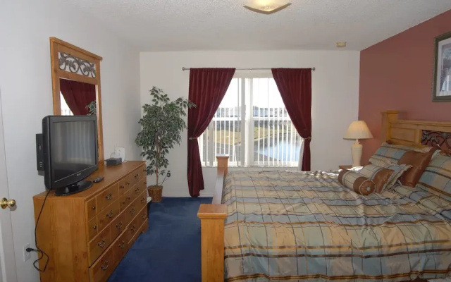 photo 5 of Ov1586 - Crescent Lakes - 7 Bed 4 Baths Villa