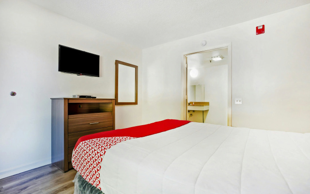 photo 4 of OYO Hotel Decatur I-285 The Perimeter