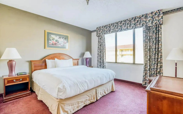 photo 3 of OYO Hotel Monroe LA I-20