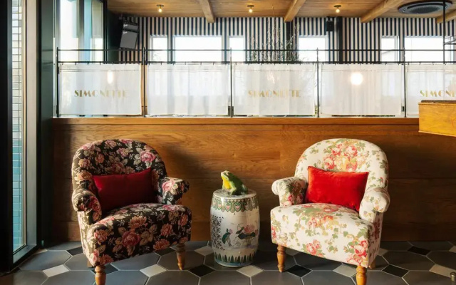 photo 2 of Palihotel Culver City