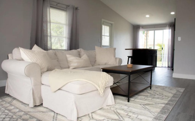 photo 2 of Palm Bay Coastal Chef House 3B 2Bth 10min to Beach