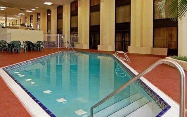 photo 3 of Palm Bay Hotel & Conference Center