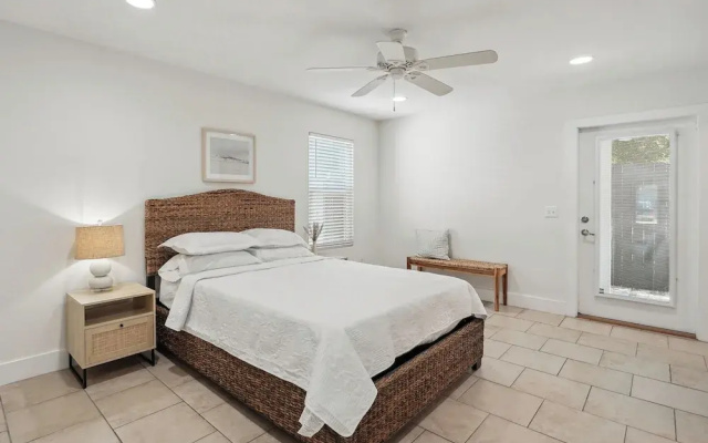 photo 2 of Panama City Beach Vacation Rental ~ 1 Mi to Beach!