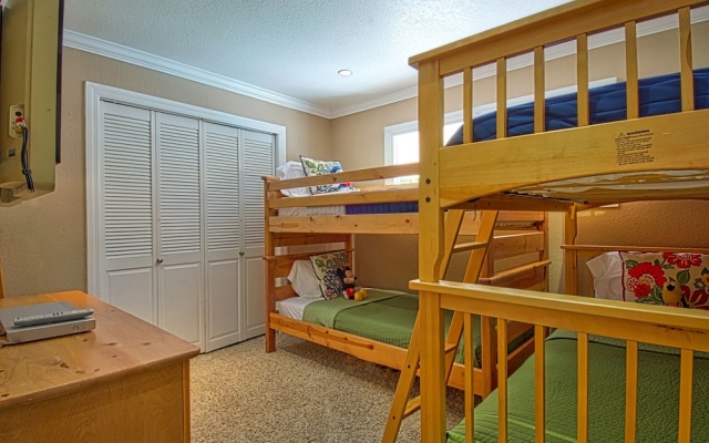 photo 4 of Paradise Pier - 3 Br Home