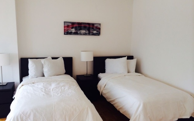 photo 2 of Park Ave Suites