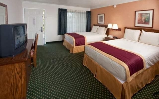photo 5 of Park Vue Inn