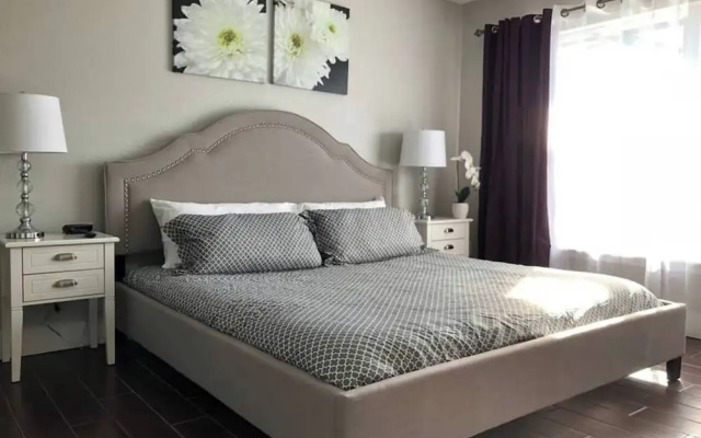 photo 3 of Parsley · New! Luxury, Near Disney & Universal. Sleep 9