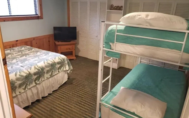 photo 2 of Pelican Bay Resort