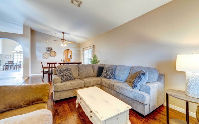 photo 3 of Peoria Vacation Rental w/ Pool & Hot Tub!