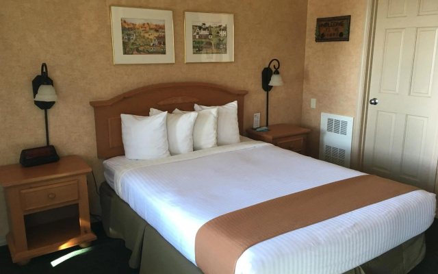 photo 3 of Pepper Tree Inn