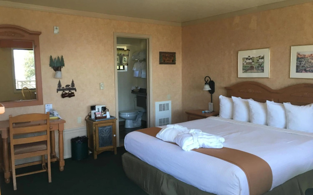 photo 5 of Pepper Tree Inn