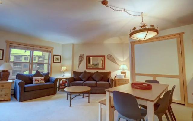 photo 5 of Perfect Ski Condo Steps from the Super Bee & Golf Course - CS325 by Redawning