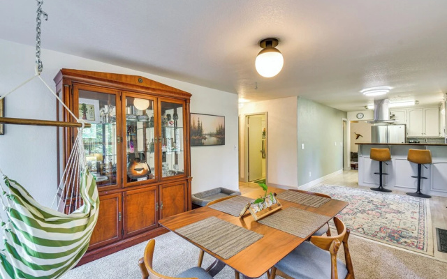 photo 3 of Lake Access & Hot Tub: Pet-friendly Arnold Home