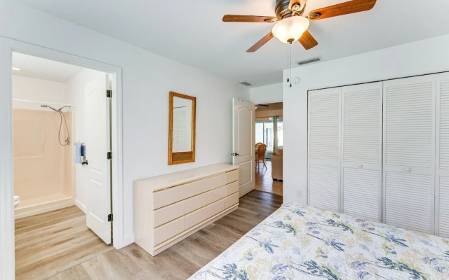 photo 4 of Pet-friendly Englewood Getaway Near Ocean!
