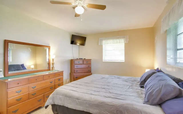 photo 5 of Pets Welcome: Cozy Home w/ Pool in Margate!