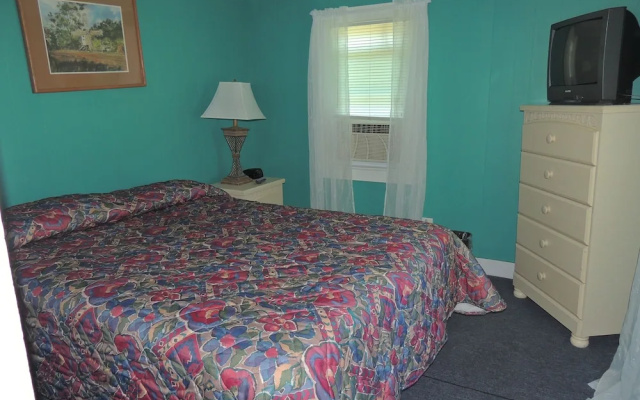 photo 5 of Phil & Anns Sunset Motel