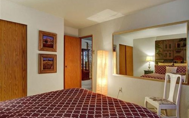 photo 5 of Phinney Suites Retreat
