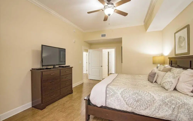 photo 2 of Phoenix West II 1808 3 Bedrooms 4 Bathrooms Condo