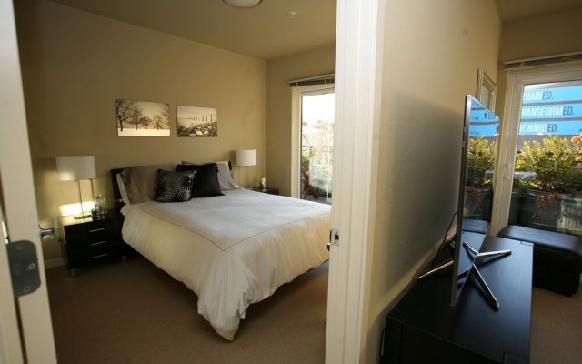 photo 2 of Pine Street Condos