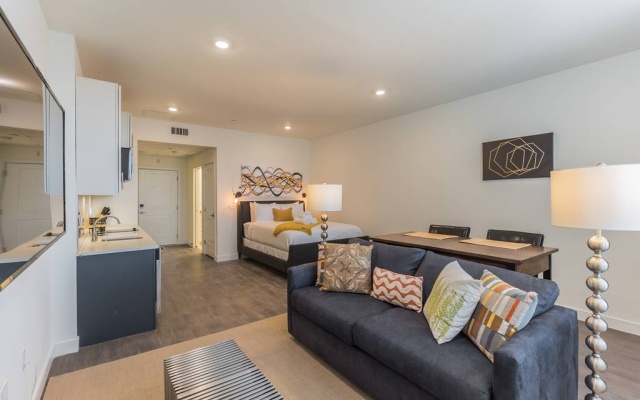 photo 3 of Pine Suite - 110
