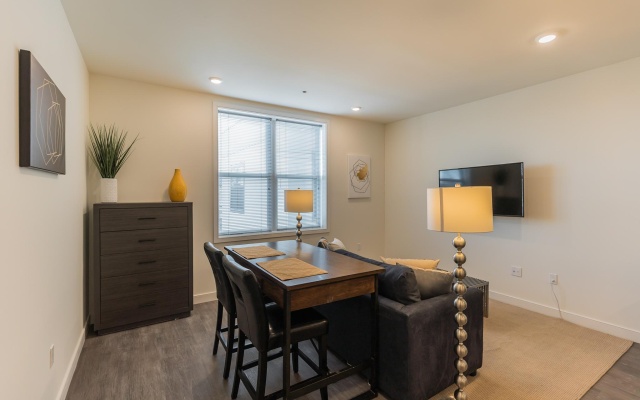photo 2 of Pine Suite - 309