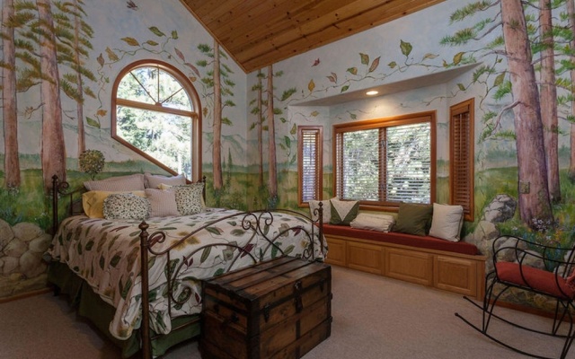 photo 4 of Pine View Lodge by Tahoe Mountain Properties
