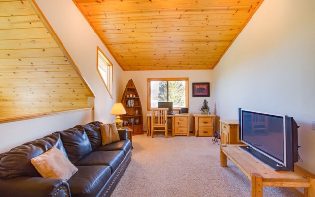photo 5 of Pinnacle Vista by Tahoe Mountain Properties