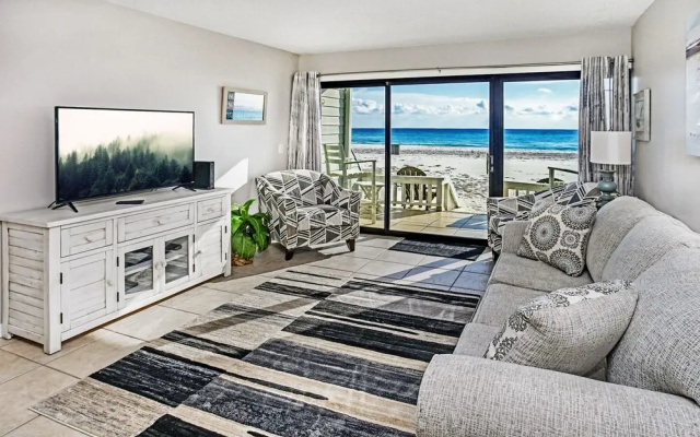photo 4 of Pirate Cove Villa 117 by Best Beach Getaways