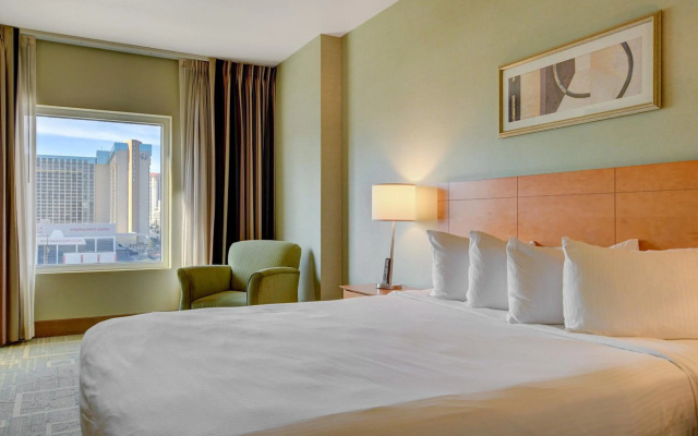 photo 3 of The Platinum Hotel