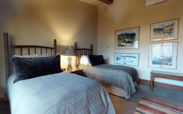 photo 3 of Plaza Lodge by Destination