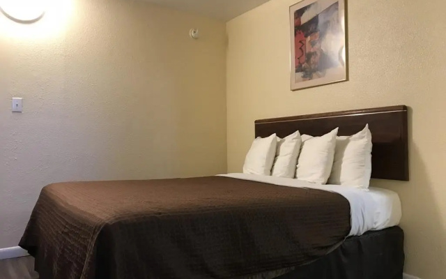 photo 5 of Relax Inn Of Medford