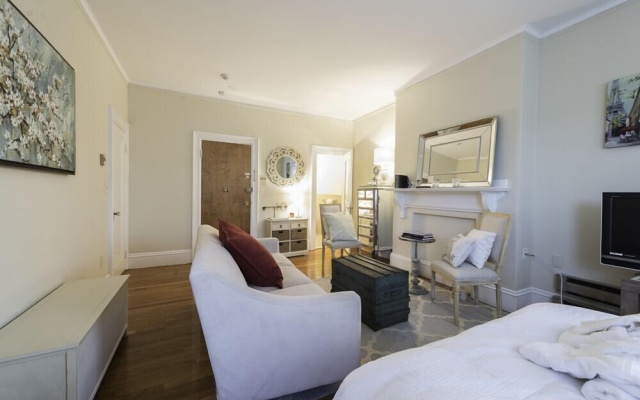 photo 2 of Pleasant Back Bay Suites by Sonder