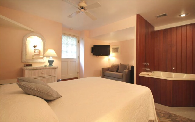 photo 4 of Pleasant Street Inn