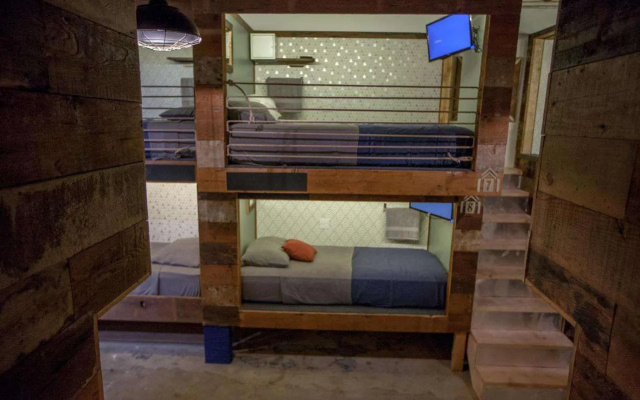 photo 5 of PodShare Los Feliz - Hostel