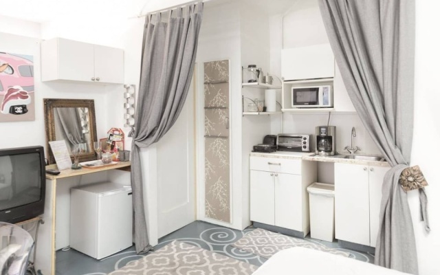 photo 4 of @ Poetic French Style Cottage @venice Beach Studio Bedroom Apts