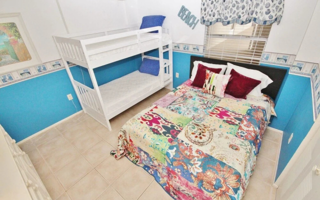 photo 5 of Ponce de Leon Towers 602 Apartment 2