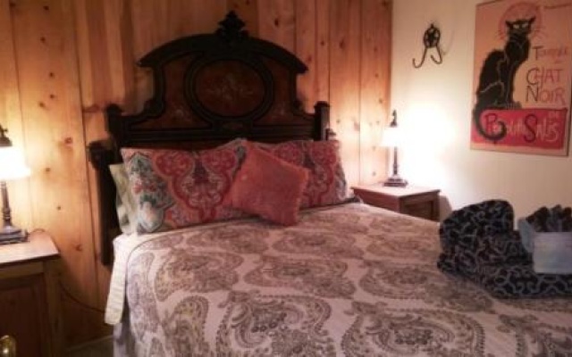 photo 4 of Ponderosa Cabin