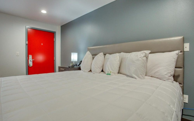 photo 5 of Post Time Inn