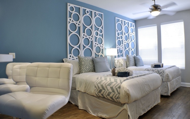 photo 2 of Premier Hollywood LA 4BD Suite