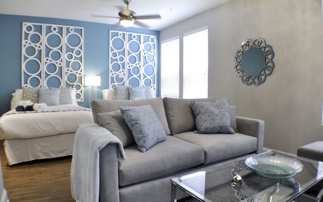 photo 3 of Premier Hollywood LA 4BD Suite