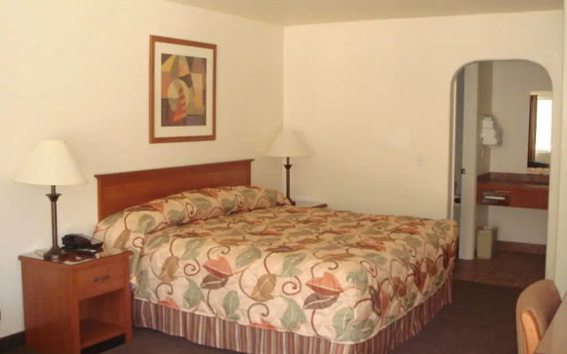 photo 4 of Premier Inns Tolleson